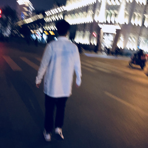 少妇疯狂性爱泛滥
